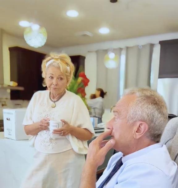 Robert F. Kennedy Jr. (L) tells Roseanne Barr how he came into possession of a bear carcass that he then abandoned in Central Park in 2014. Screen capture courtesy of Robert F. Kennedy Jr./X