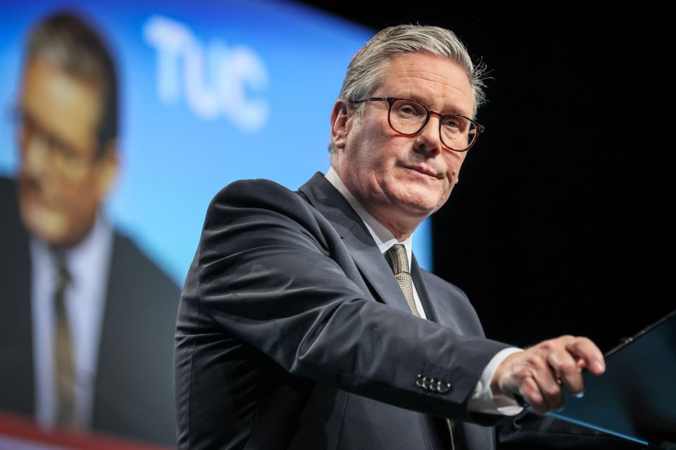 A spokesman for Sir Keir Starmer said the situation is "completely unacceptable"