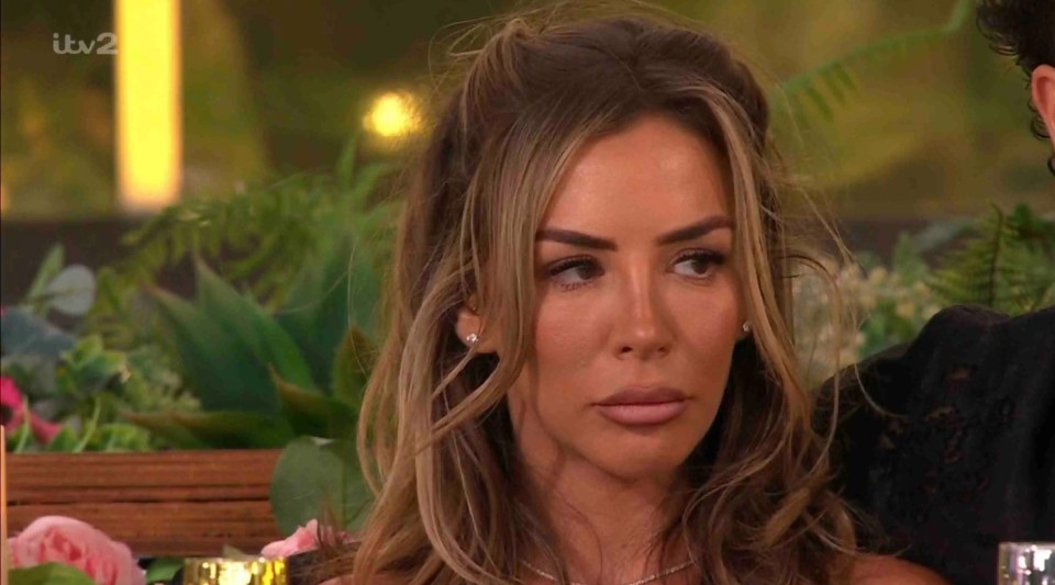 Ekin-Su at a Love Island dinner party.