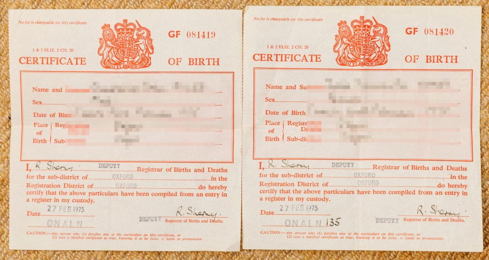 Two 1975 British birth certificates with consecutive serial numbers.