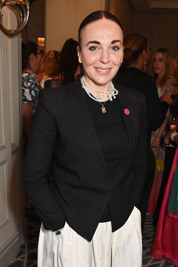 Amanda Abbington