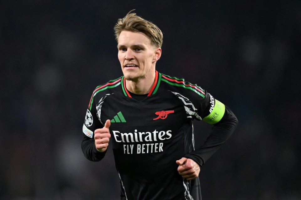 EINDHOVEN, NETHERLANDS - MARCH 04: Martin Odegaard of Arsenal during the UEFA Champions League 2024/25 UEFA Champions League 2024/25 Round of 16 first leg match between PSV and Arsenal FC at on March 04, 2025 in Eindhoven, Netherlands. (Photo by Justin Setterfield/Getty Images)