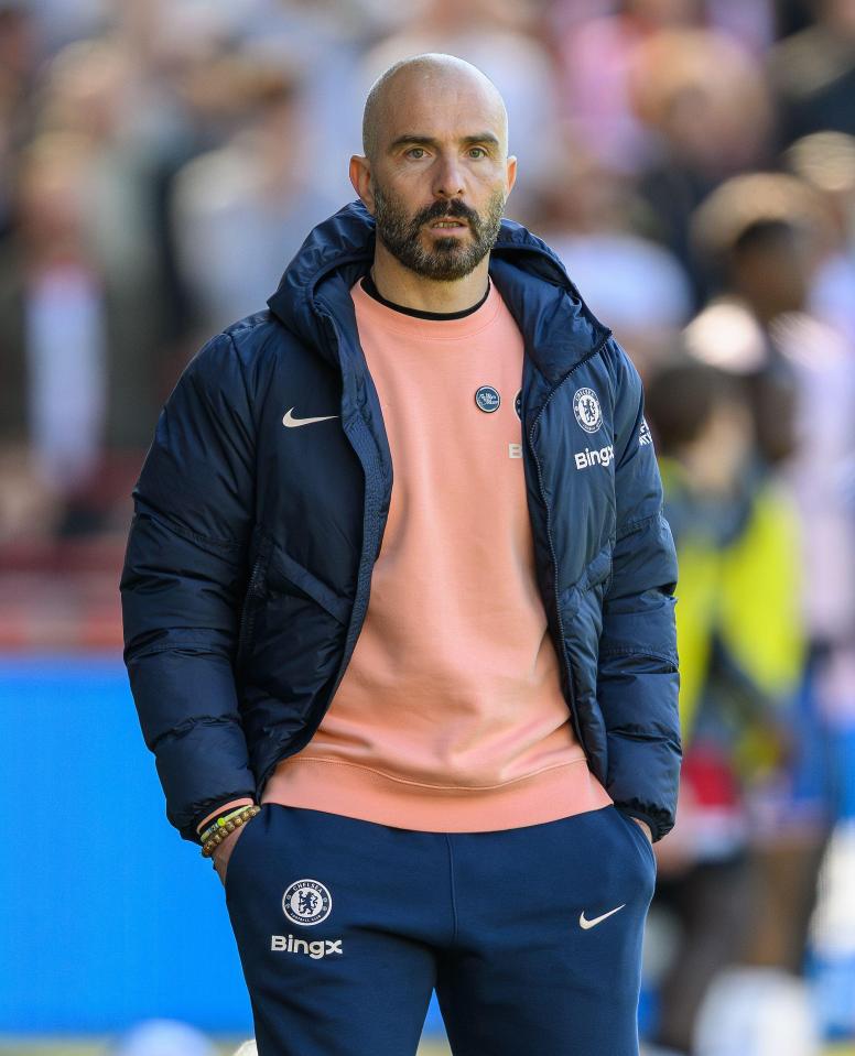 Enzo Maresca, Chelsea manager.