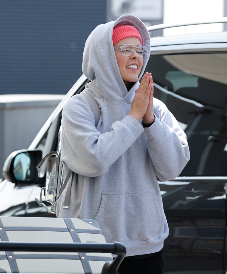 JoJo Siwa arriving at Heathrow Airport.