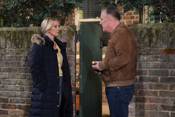 Harvey has been secretly harbouring feelings for Kathy, despite being in a relationship with Jean