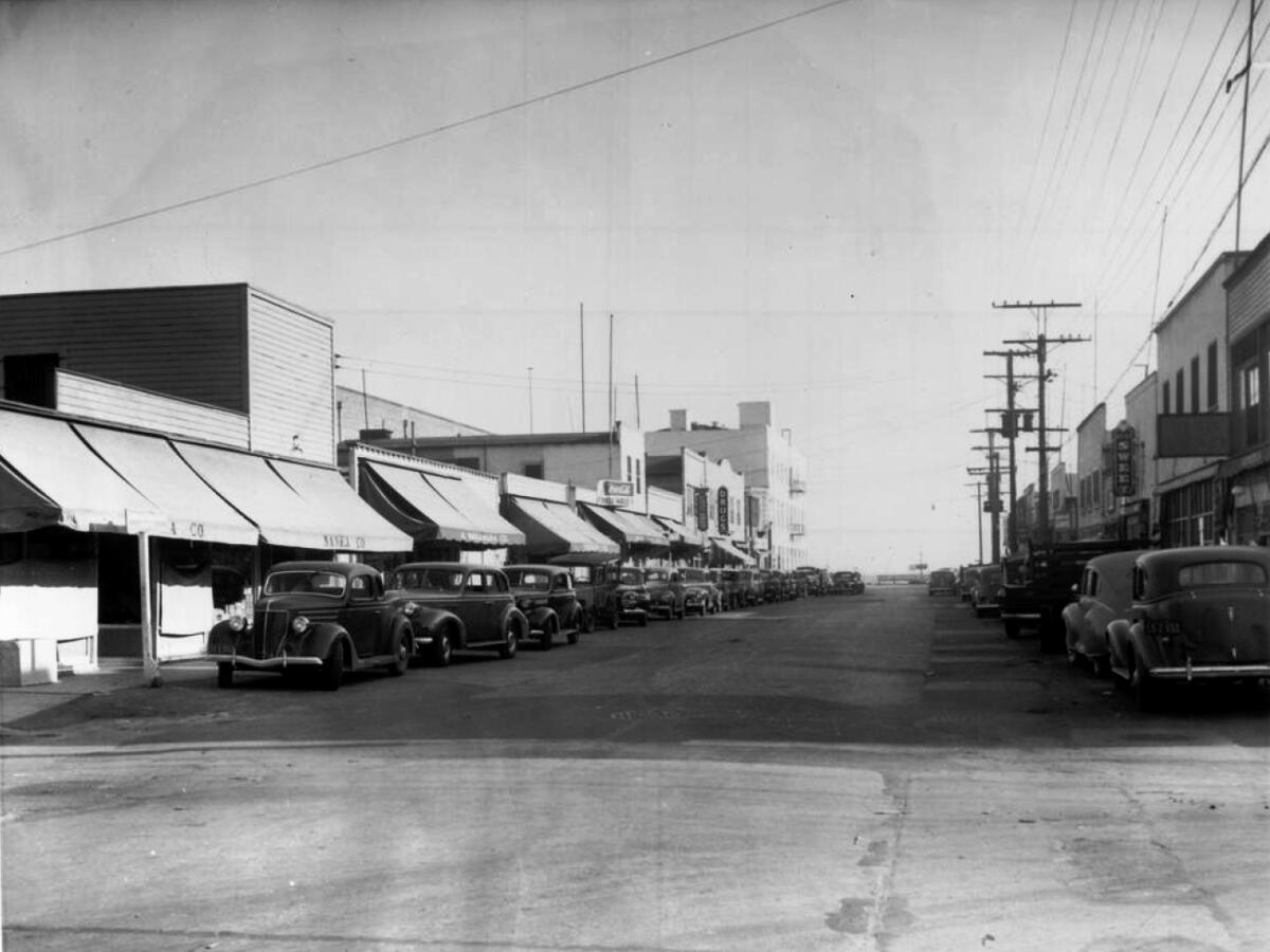 Buildings along Tuna Street on Terminal Island in 1941.