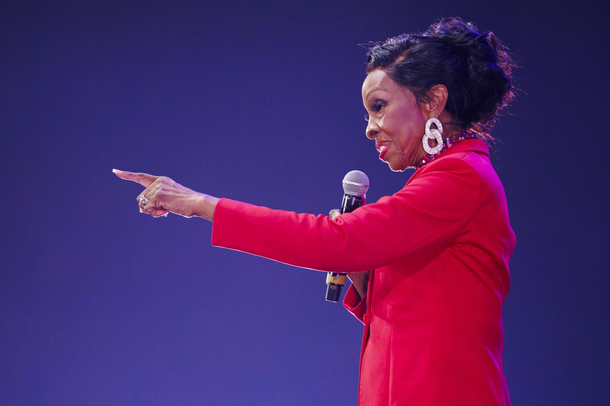 Gladys Knight performs.