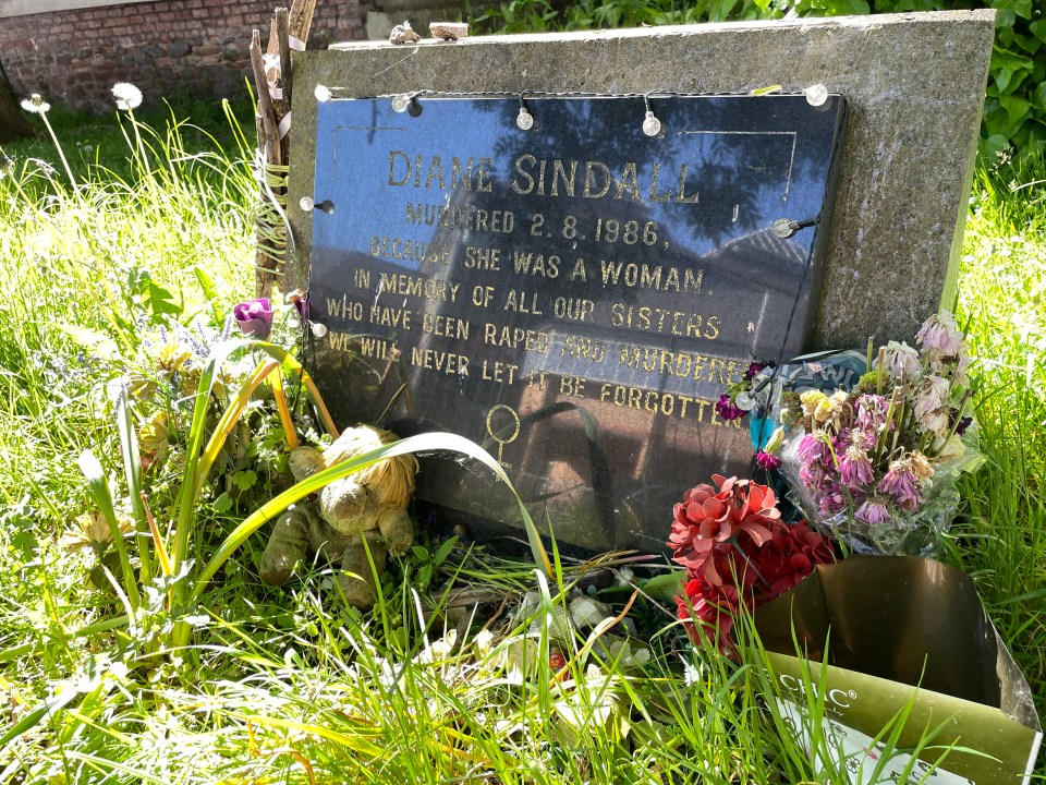 Memorial stone for Diane Sindall, murdered August 2, 1986.
