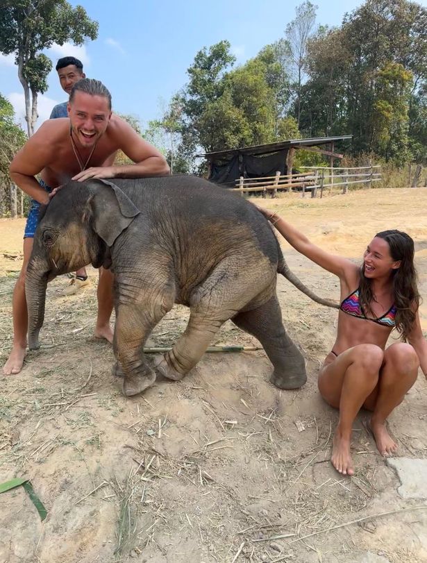 Tommy and Rose travelled around Thailand together after The Honesty Box