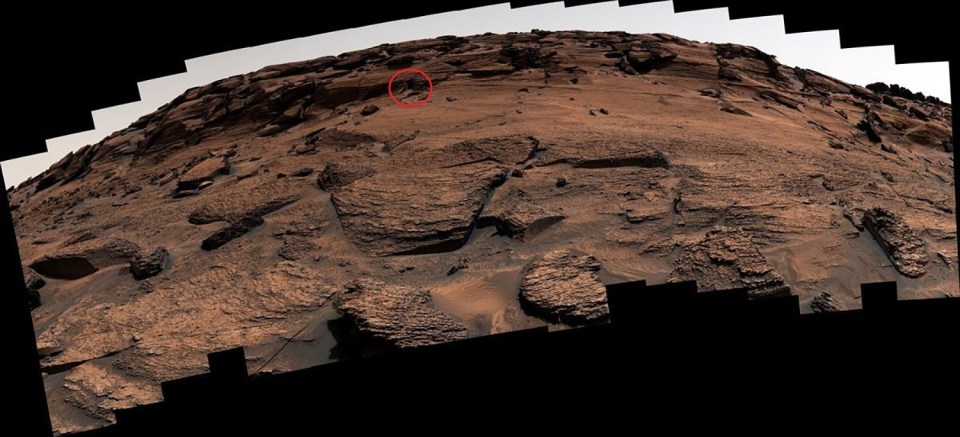 Panoramic view of Martian rocky landscape.