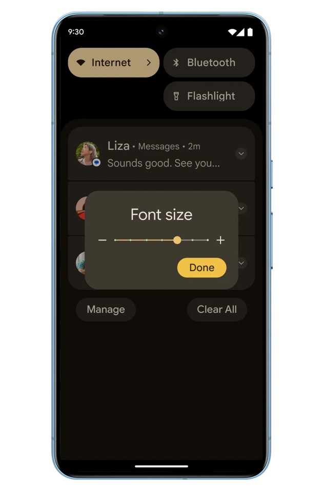 Android phone screen showing font size adjustment settings.