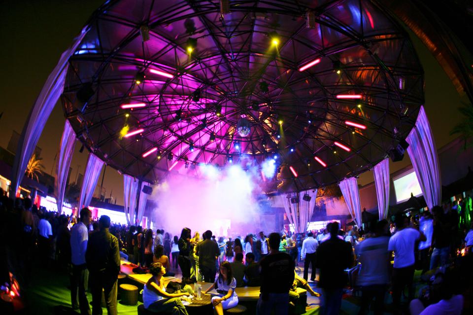 EHG0E8 Chi nightclub in Dubai.