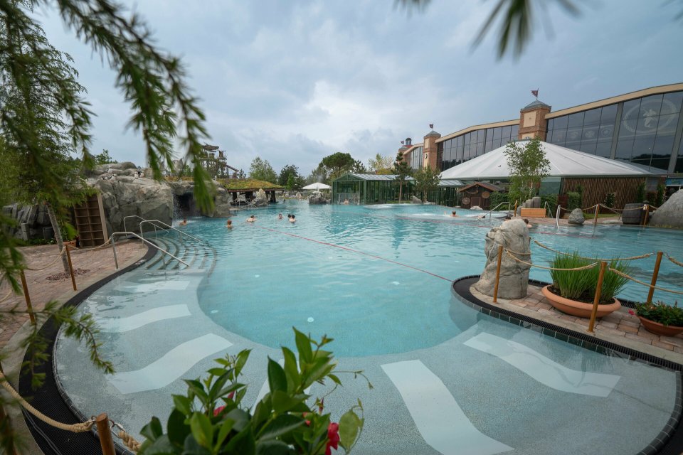 Outdoor swimming pool at Rulantica.