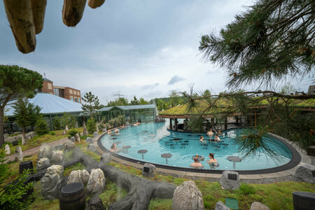 Outdoor swimming pool at Rulantica with swim-up bar.