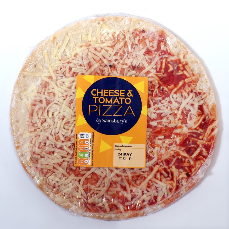 Sun Features: Tried & Tested - Natasha Harding and Pizzas v Pizza Express..Sainsburys...Pic © Neil Hope / The Sun.Tel: 01752 814338 .Mob: 07505 263 011.Email: neil.hope@talktalk.net.Web: www.divingimages.co.uk