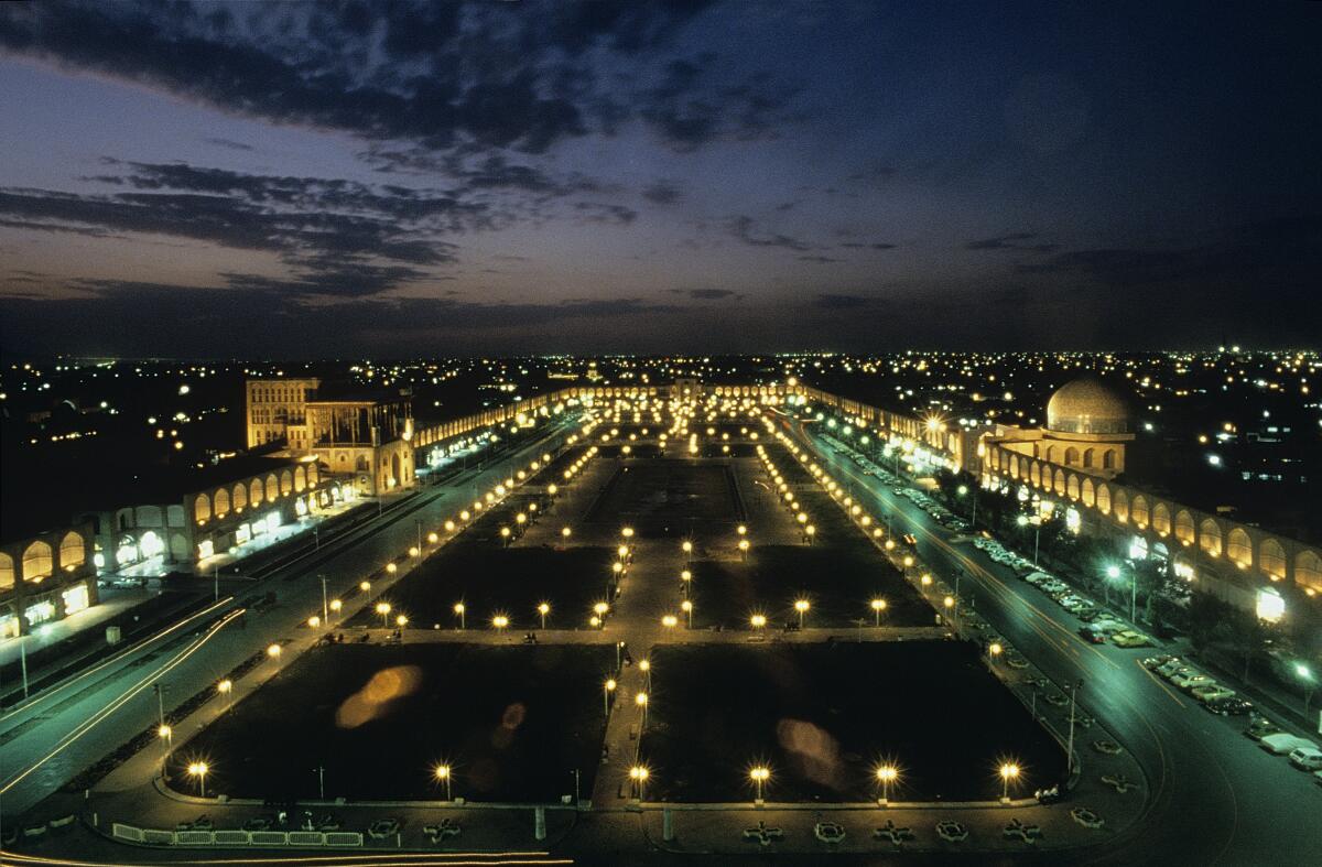 Naqsh-e Jahan Square at night