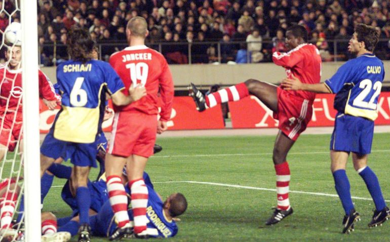 Samuel Kuffour in action.