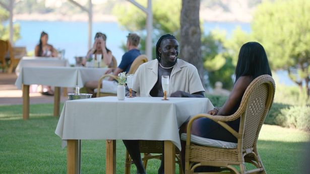 Billykiss and Dejon in Love Island
