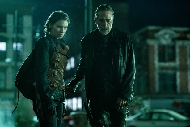 Lauren Cohan and Jeffrey Dean Morgan in Dead City