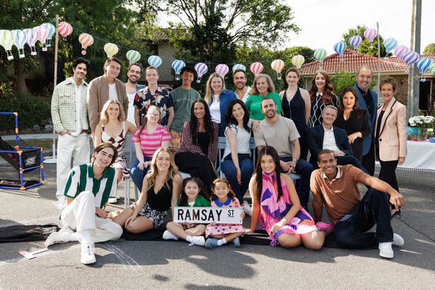 Neighbours cast