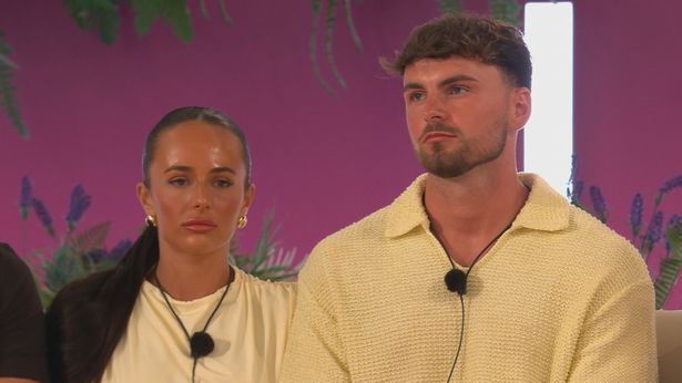 Ty and Lauren from Love Island