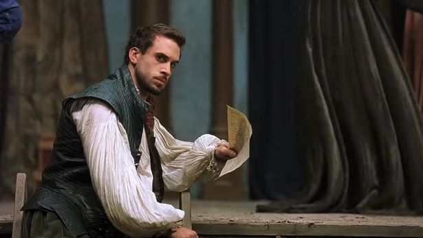 Joseph Fiennes 