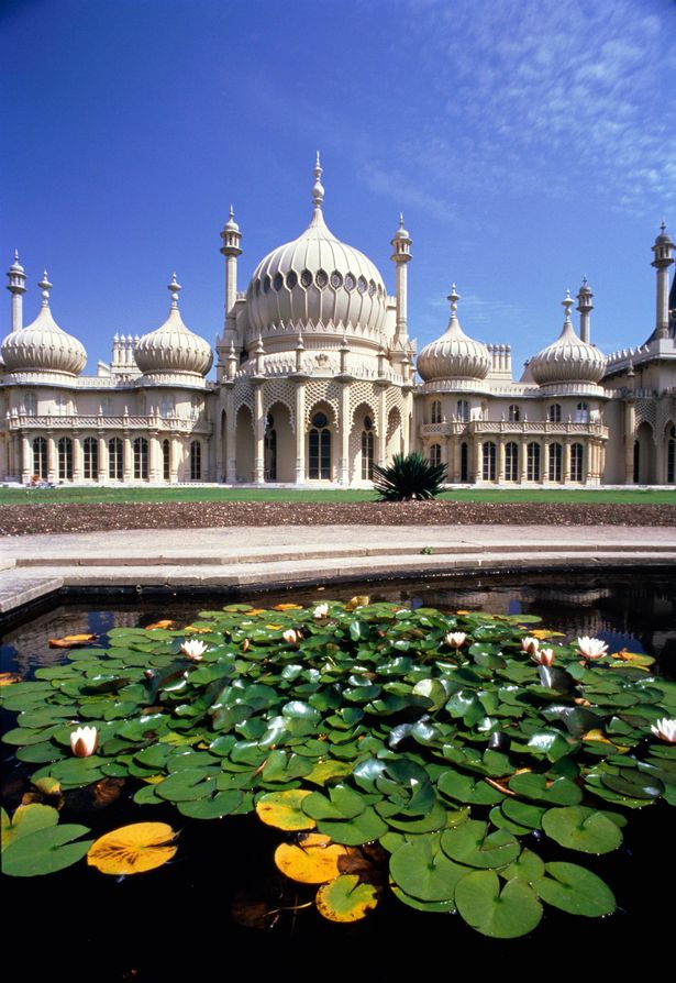 England,East Sussex,Brighton,Royal Pavilion,lily pond in foreground