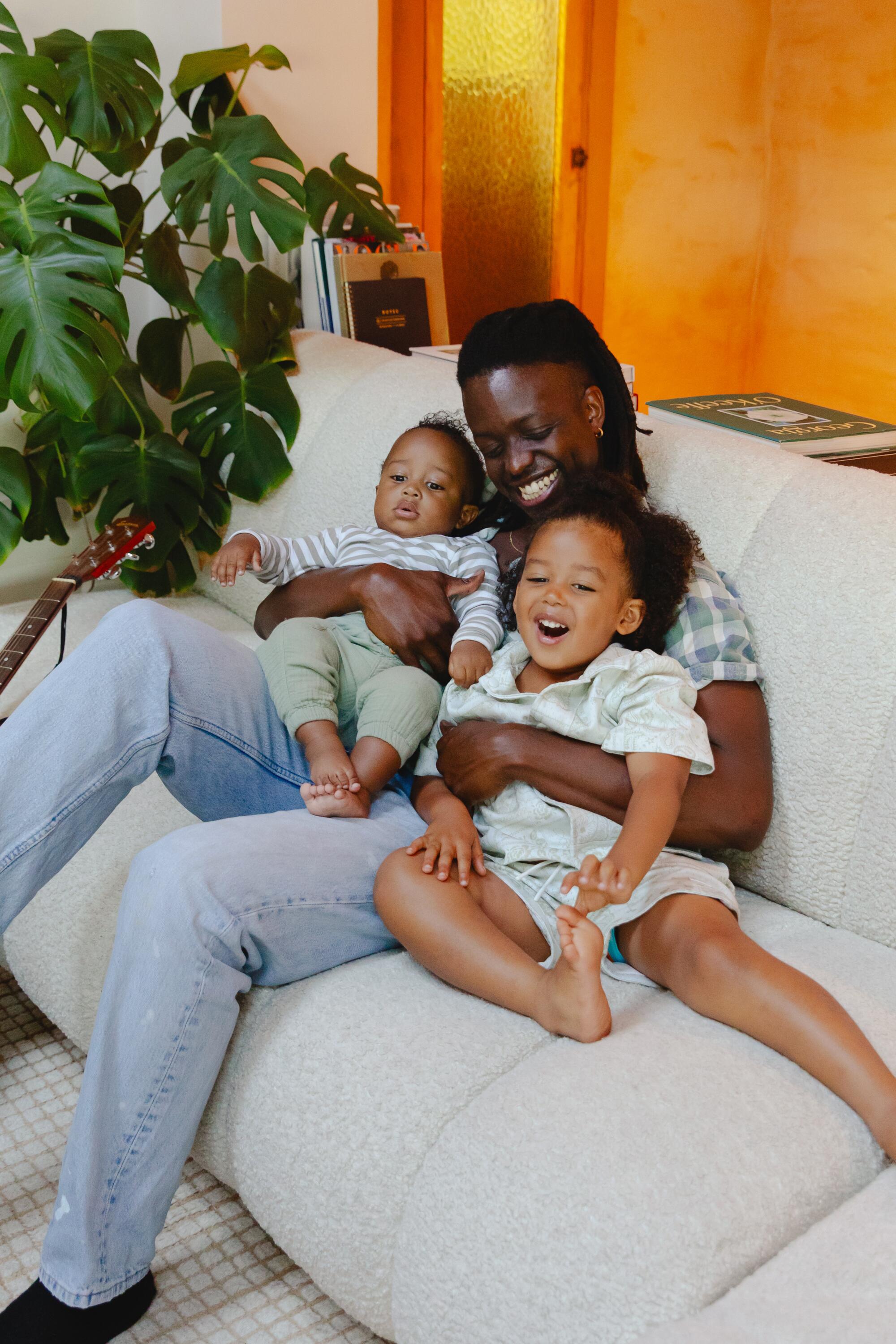 Jonathan Singletary, with his children.