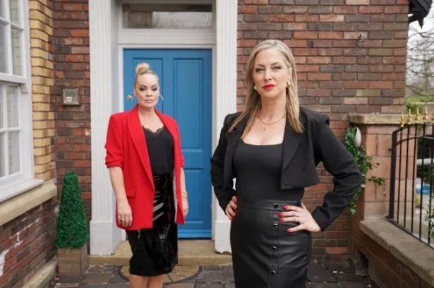 Grace and Clare in Hollyoaks