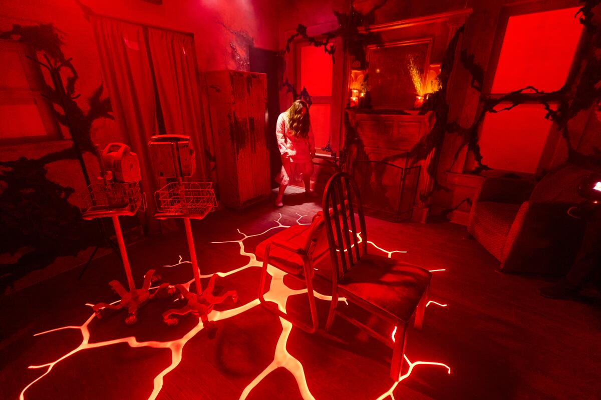 A crackling red floor and an actor in distress.