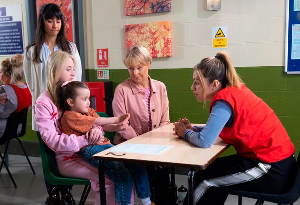 Lou Michaelis has been offscreen for weeks ever since she was imprisoned after attacking Gary Windass