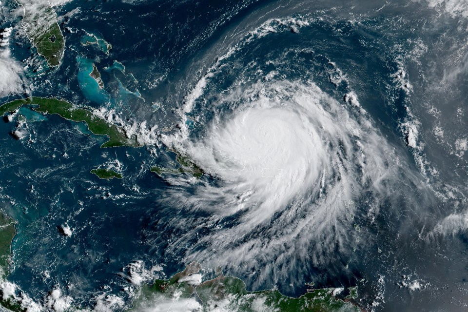 Satellite image of Hurricane Erin, a Category 3 hurricane near Puerto Rico.