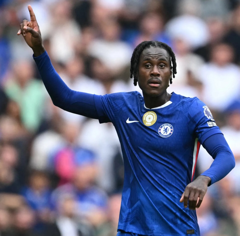 Trevoh Chalobah #23 of Chelsea celebrates.