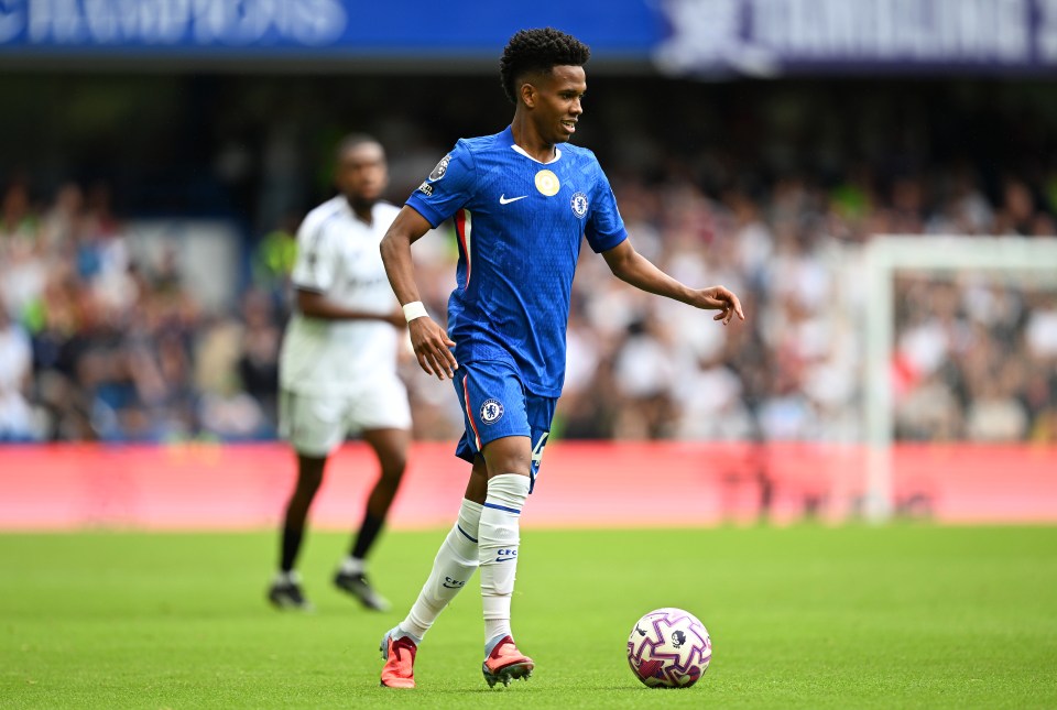 Estevao of Chelsea controlling the ball during a Premier League match.