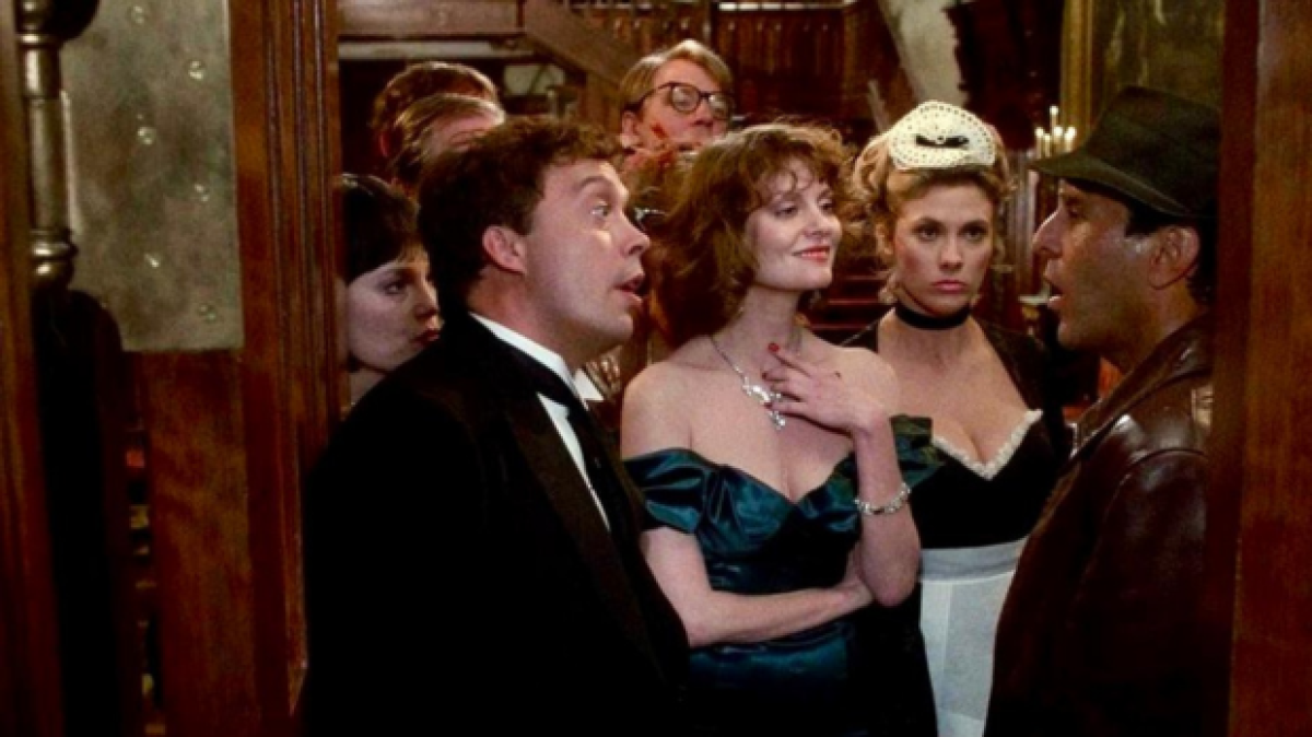 People in a mansion bicker over a murder.