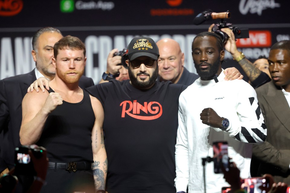 Canelo Alvarez and Terence Crawford at a press conference.