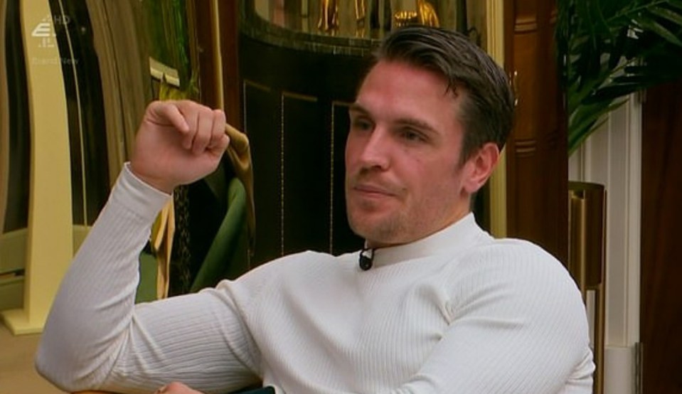 Tom Zanetti on a date on Celebs Go Dating.