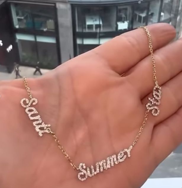 Dani Dyer childrens name necklace
