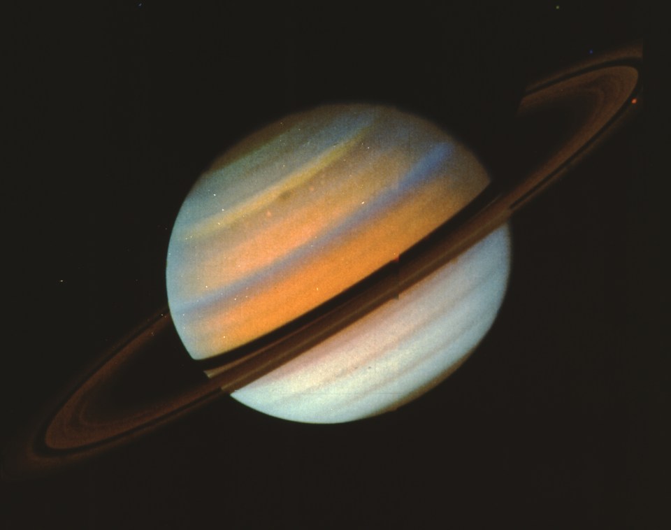 Saturn with its rings, captured by Voyager 1 from 34 million kilometers away.