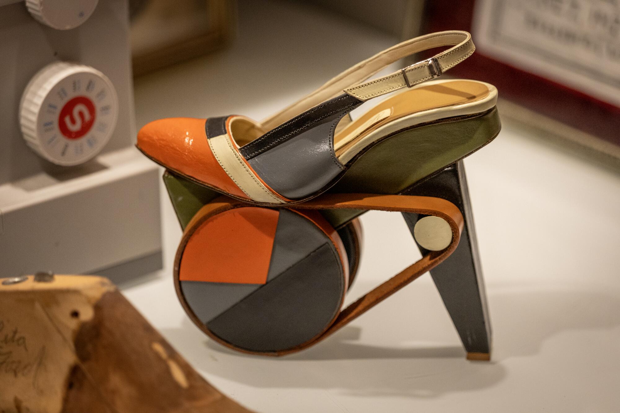 An art shoe called "Shoe Machine" by Chris Francis.