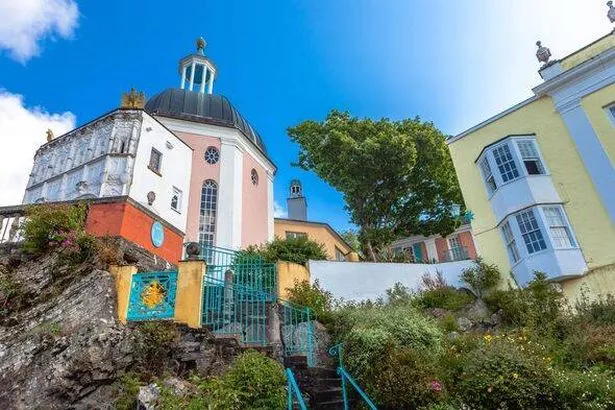 Coloured buildings in Portmeirion
