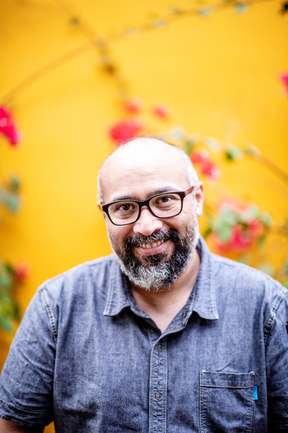 LOS ANGELES, CA - OCTOBER 23, 2020: Gilberto Cetina, chef and owner of Holbox outside his restaurant 