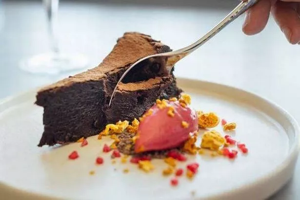 chocolate cake 