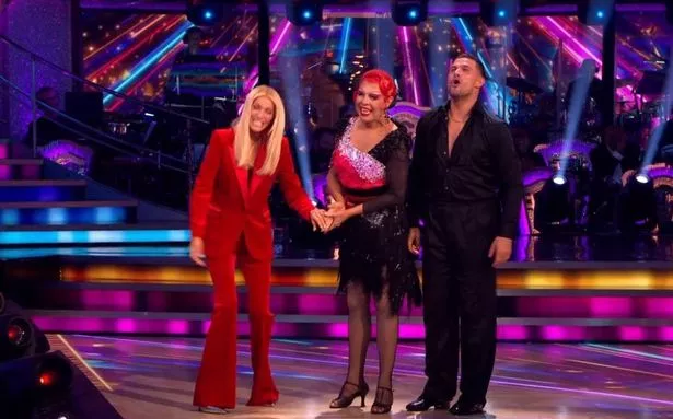 Strictly La Voix