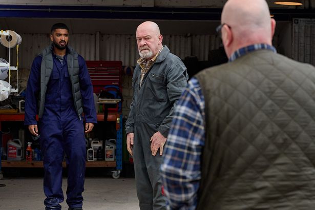 Emmerdale cast members have told The Mirror there's 'lots of cool' twists and turns ahead