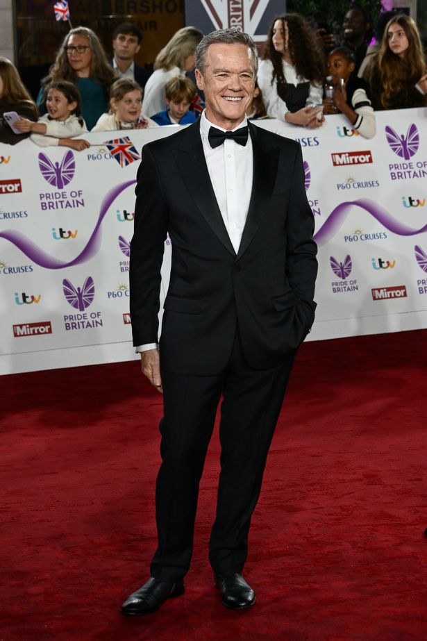 Stefan Dennis