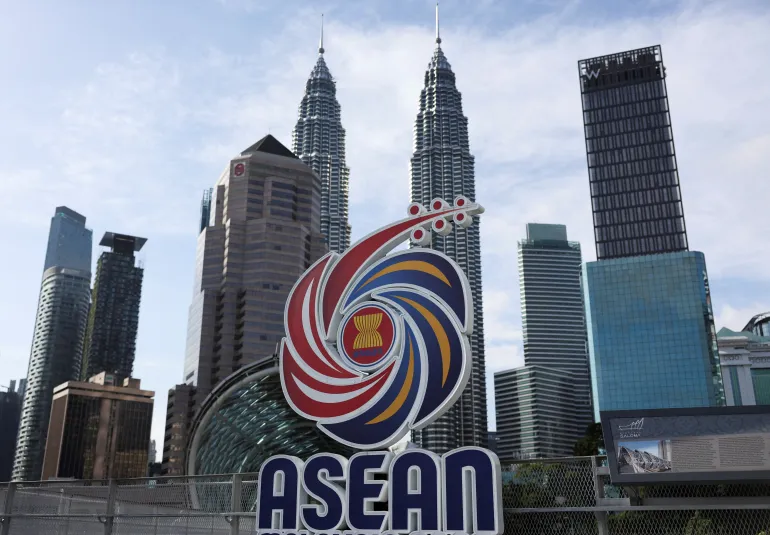 KL