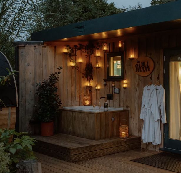 The Nest at The Roost Luxury Cabins
