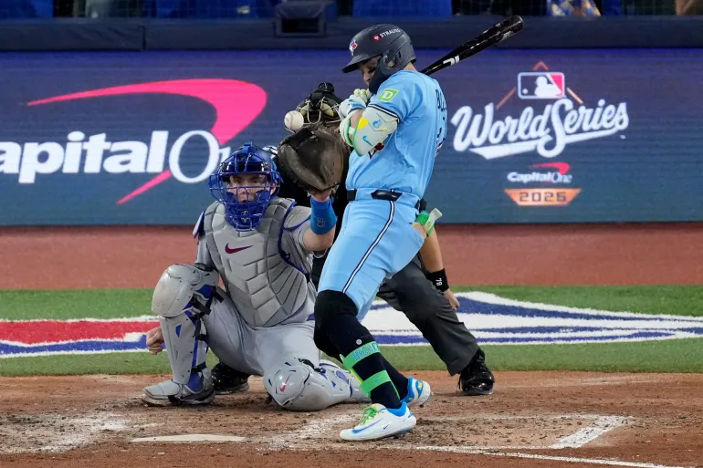 Bo Bichette in action.